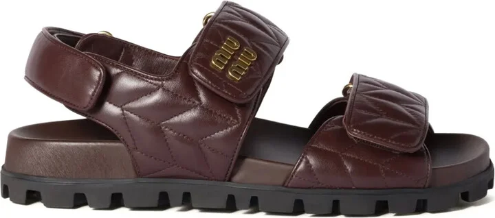 Sporty matelassé leather sandals