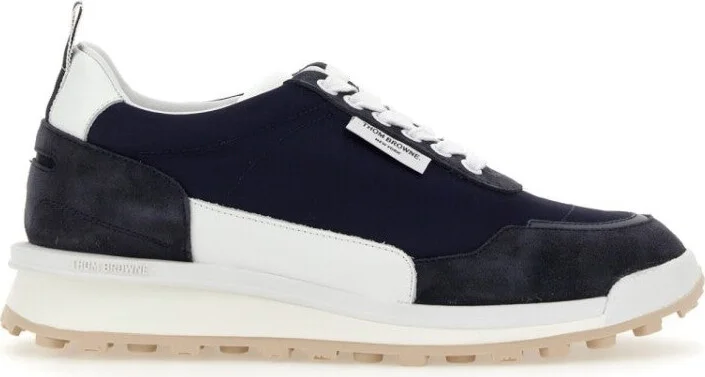 Sporty Sneaker With Logo