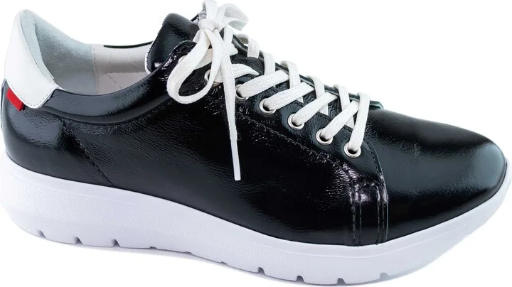 Spring Rd Sneaker