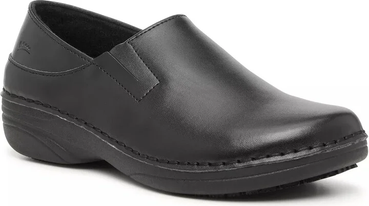 Spring Step Manila Work SlipOn