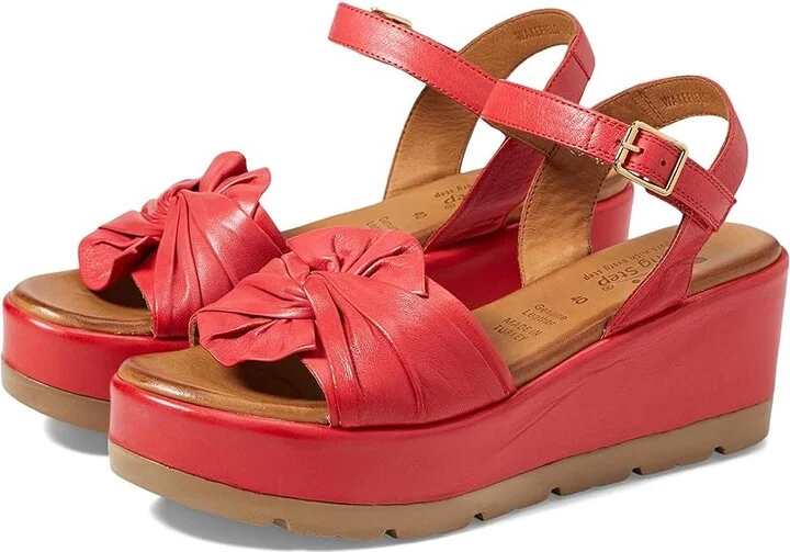 Light Red