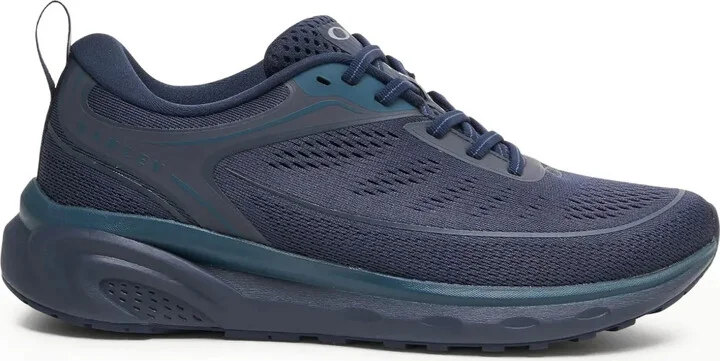 Spur OS "fathom" sneakers