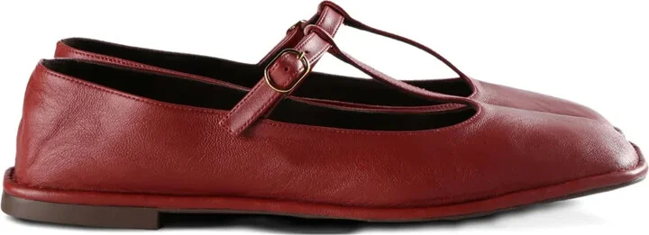 square T-strap flat shoes