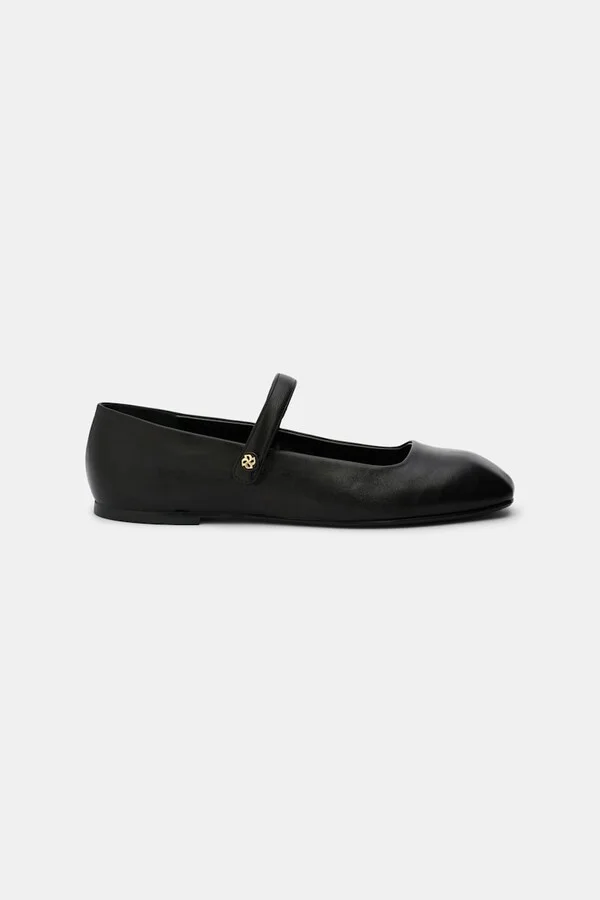 Square toe Mary-Janes