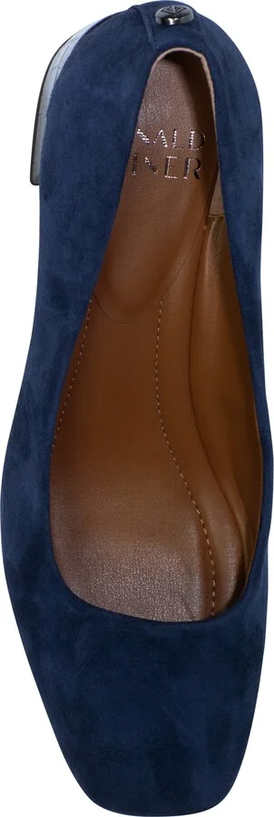 Square Toe Pump - Image 5