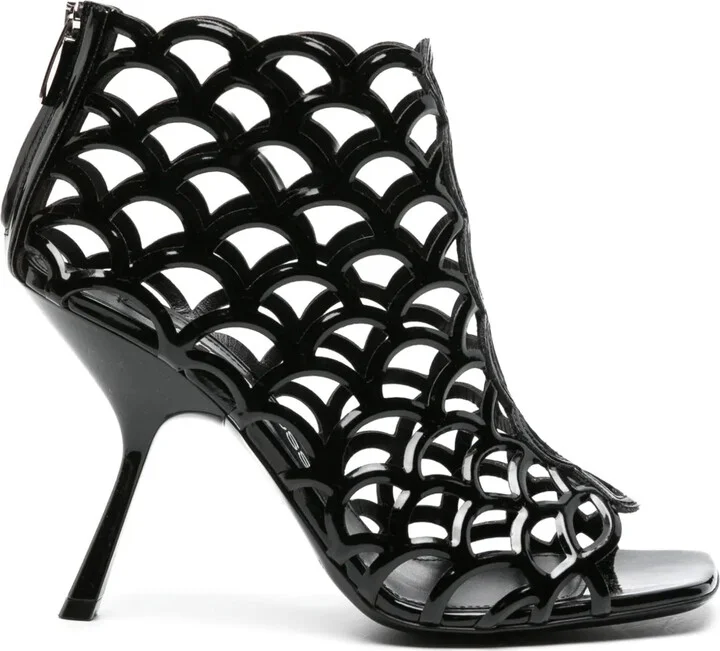 SR Mermaid 90mm patent leather pumps