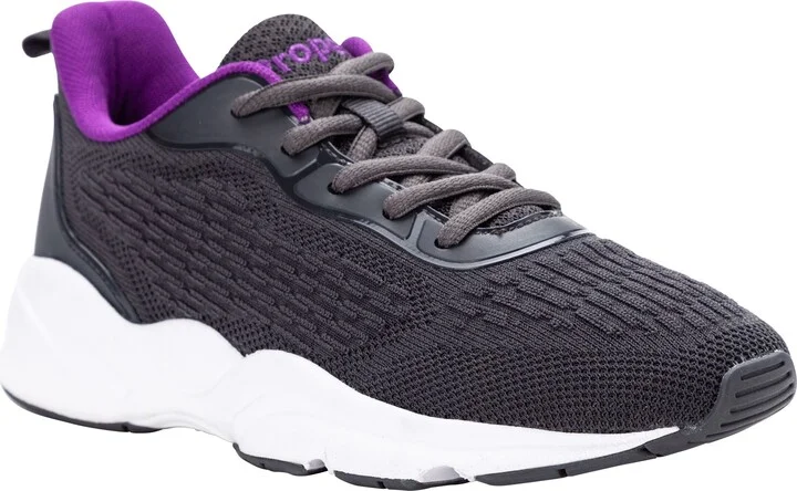 Stability Strive Sneaker