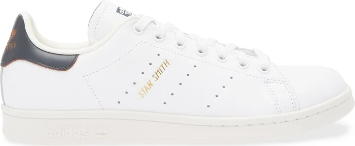 Stan Smith Low Top Sneaker - Image 3