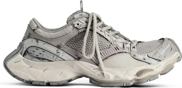 Beige/grey