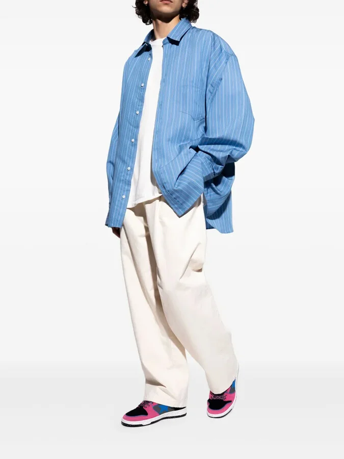 Star-Patch Sneakers - Image 4
