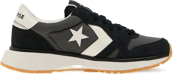 Star-Patch Sneakers
