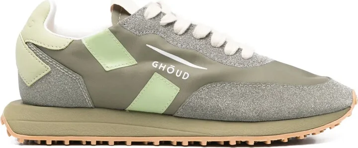 Star sneakers