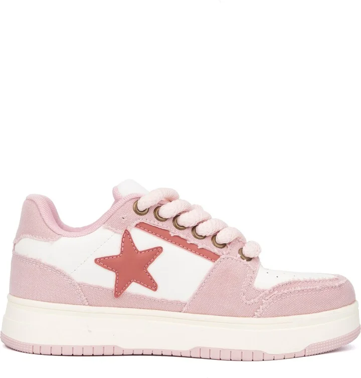 Stars Chunky Sneaker - Image 11