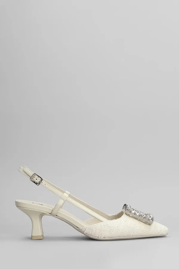 Stefi Pumps In Beige Fabric