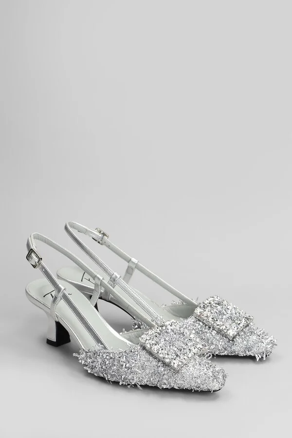 Stefi Pumps In Silver Leather And Fabric - Image 2