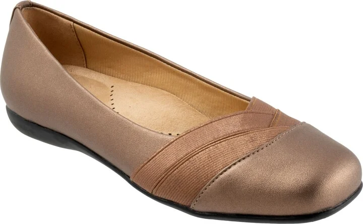 Stella Flat