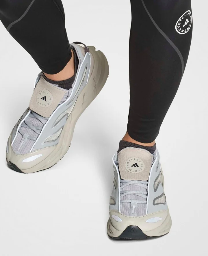 Stella McCartney - ADISTAR Distance Running Trainers, Woman, Gray, Size: 4 - Image 2