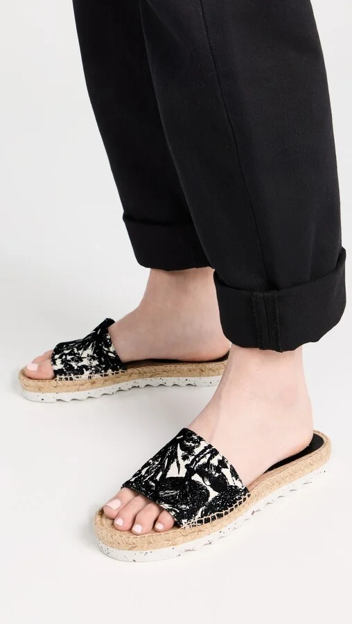 Stella McCartney Gaia Embroidered Mushroom Slides - Image 5