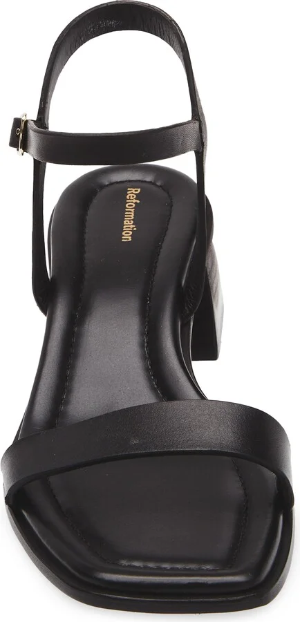 Stephanie Sandal - Image 3