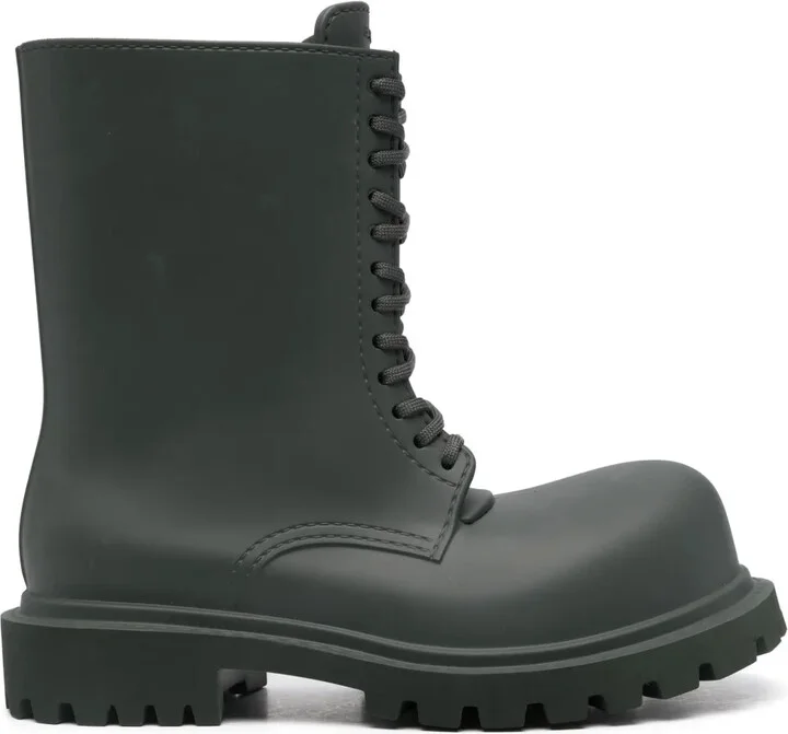 Steroid boots