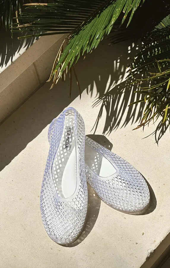 Steve Madden Gyzmo Jelly Flat ~ Clear