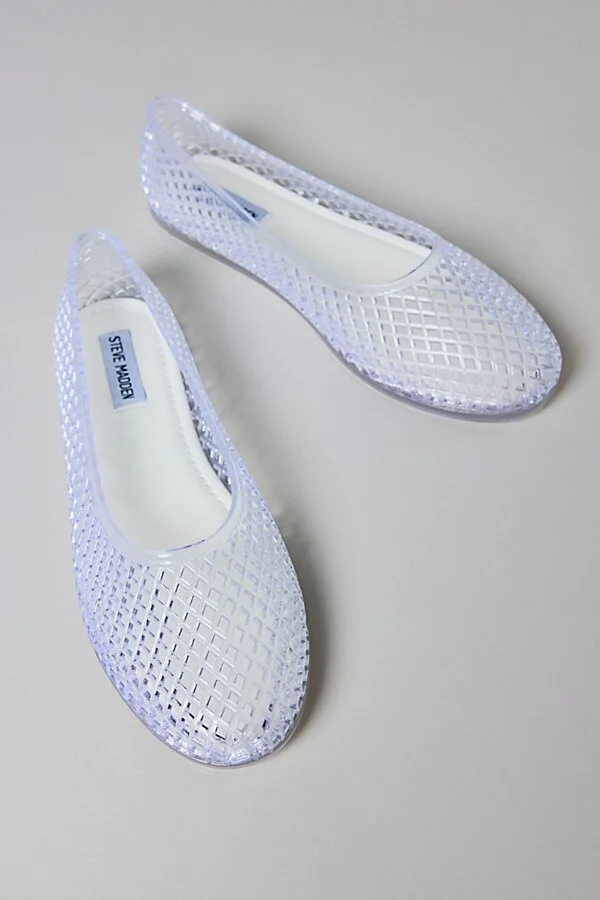 Steve Madden Gyzmo Mesh Jelly Shoe in Clear - Image 2