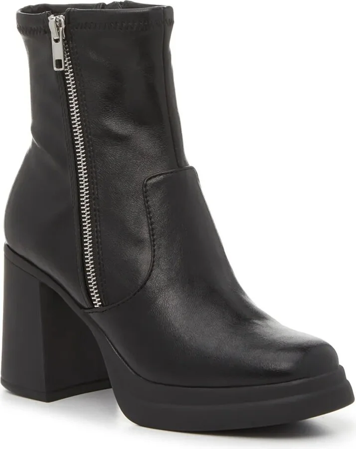 Steve Madden Kamilia Bootie