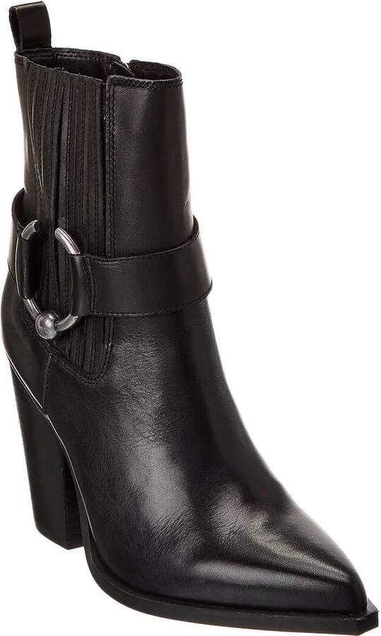 Steve Madden Lakelynn Leather Boot