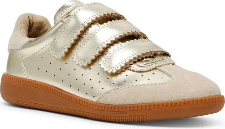 Steve Madden Momentum Sneaker