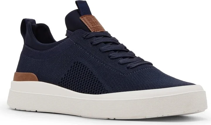 Steve Madden Odyssee Sneaker
