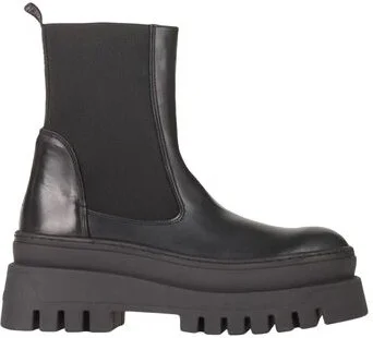 Steve Madden Woman Ankle boots