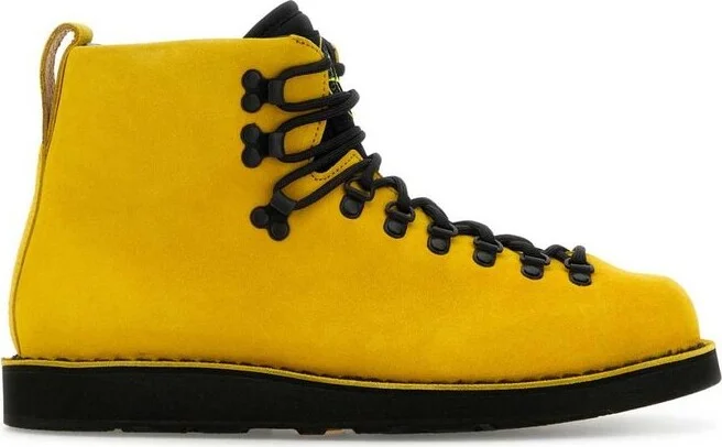 Stone Island Logo Patch Round Toe Ankle Boots