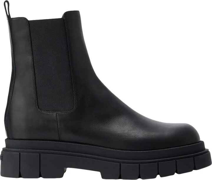 Storm Unlined Lug Sole (r) Leather Chelsea Boot For Men