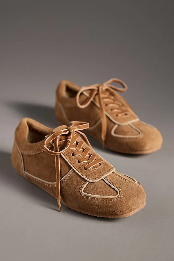 Stover Sneakers