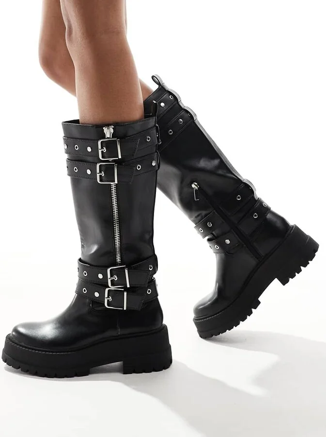 Stradivarius buckle detail chunky flat knee high boots in black - Image 2