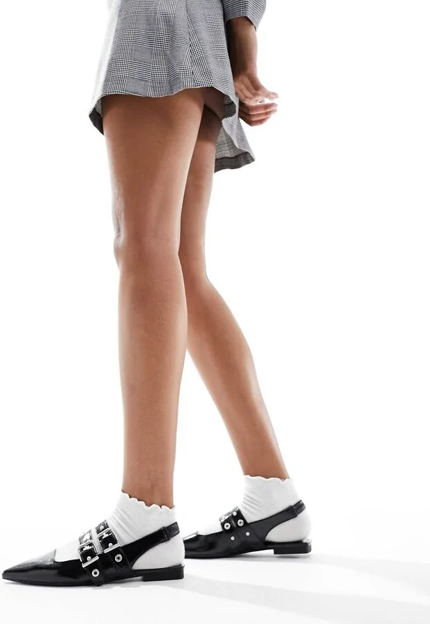 Stradivarius buckle detail slingback ballet shoes in black - Image 4