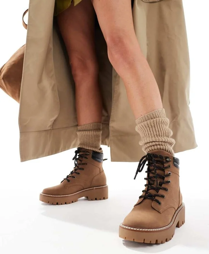 Stradivarius chunky flat lace up boots in brown