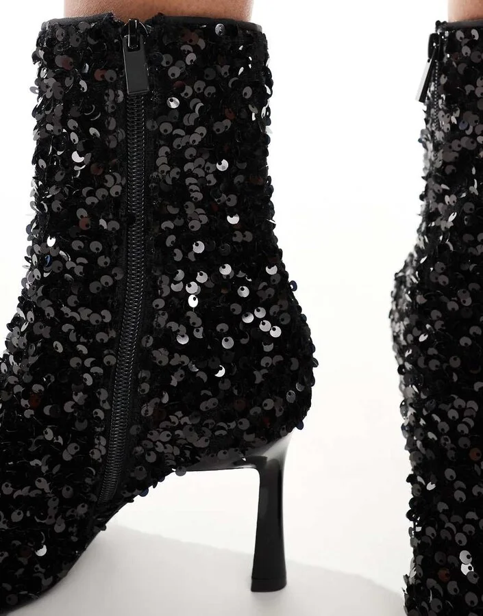 Stradivarius heeled ankle boot with sequins in black - Image 3
