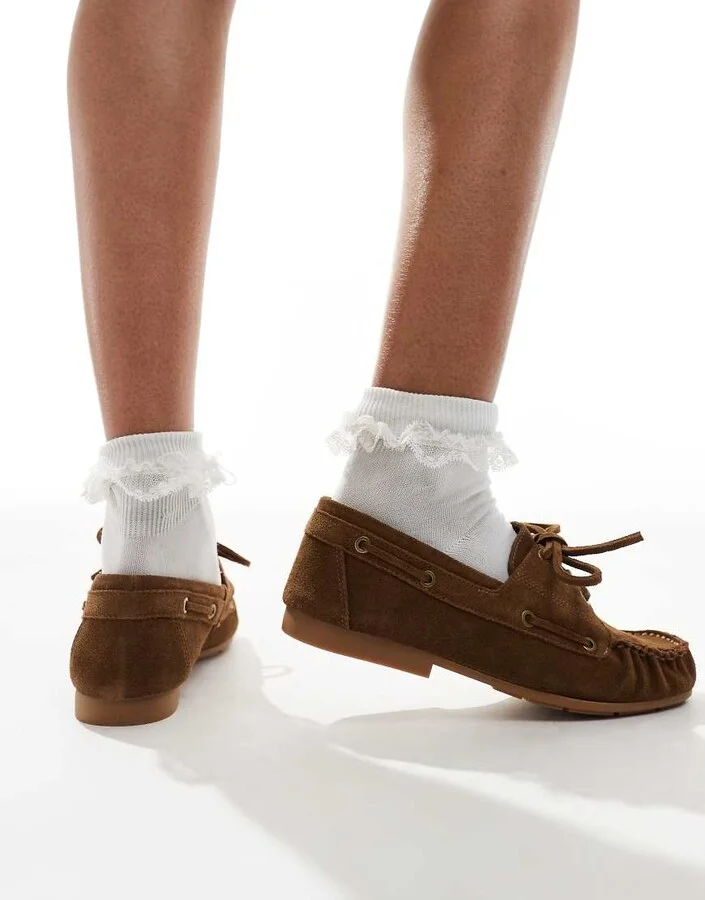 Stradivarius leather loafers in brown suede - Image 3