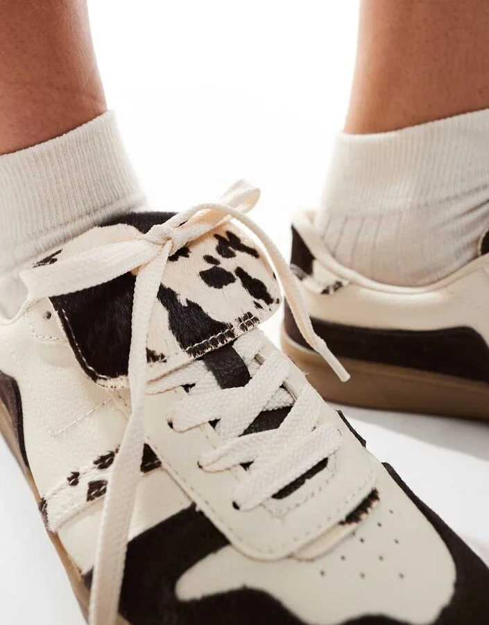 Stradivarius leather sneakers in cow print - Image 4