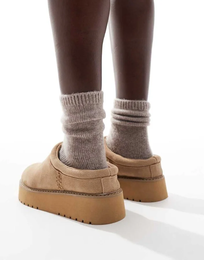 Stradivarius platform fluffy leather mules in beige - Image 3