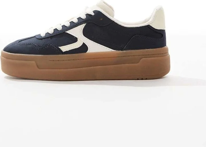 Stradivarius platform sneakers in blue - Image 3