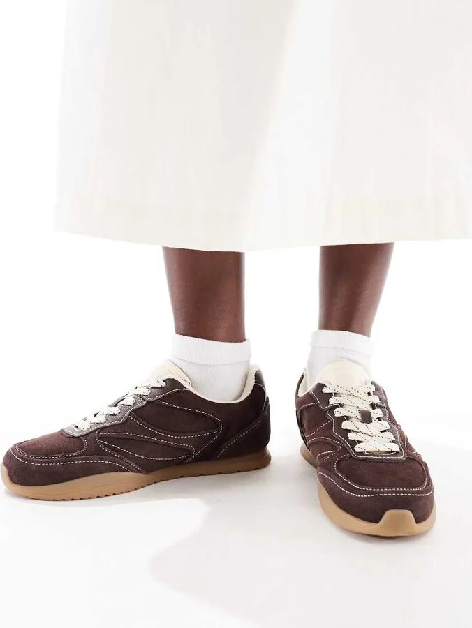 Stradivarius sneakers in dark brown leather/suede - Image 3