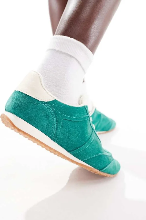 Stradivarius sneakers in green leather/suede - Image 3