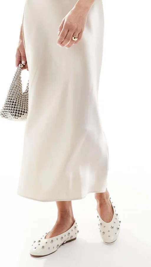 Stradivarius studded ballet flats in ecru - Image 2