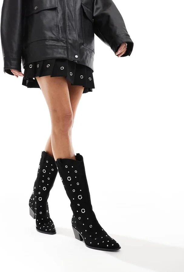Stradivarius western boots in black suede with studs