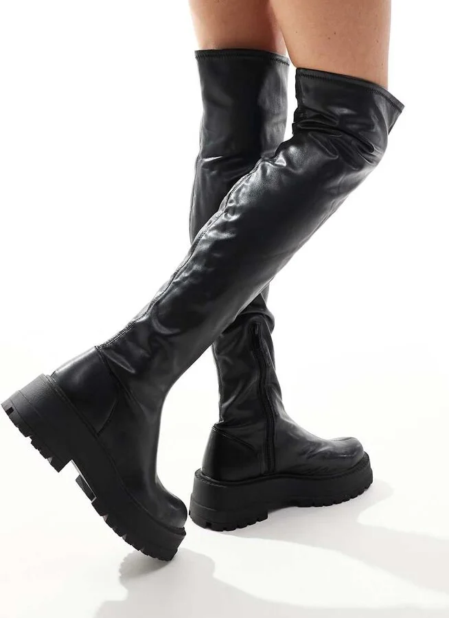 Stradivarius Wide Fit over the knee chunky boot in black - Image 4