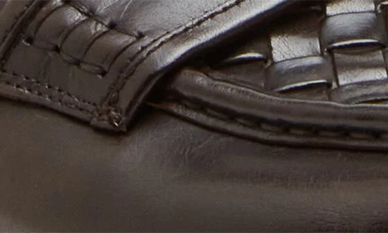 Strandd Lug Sole Loafer - Image 9