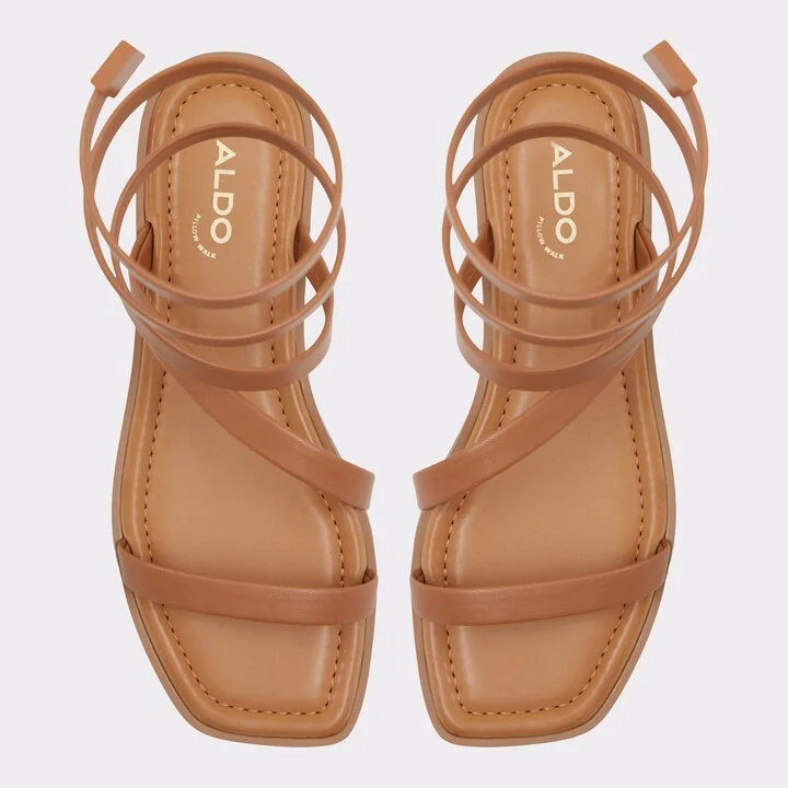 Strappy flat sandal - Image 6