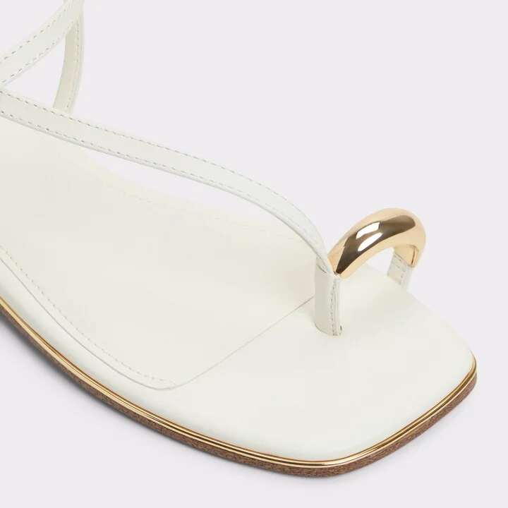 Strappy flat sandal - Image 5